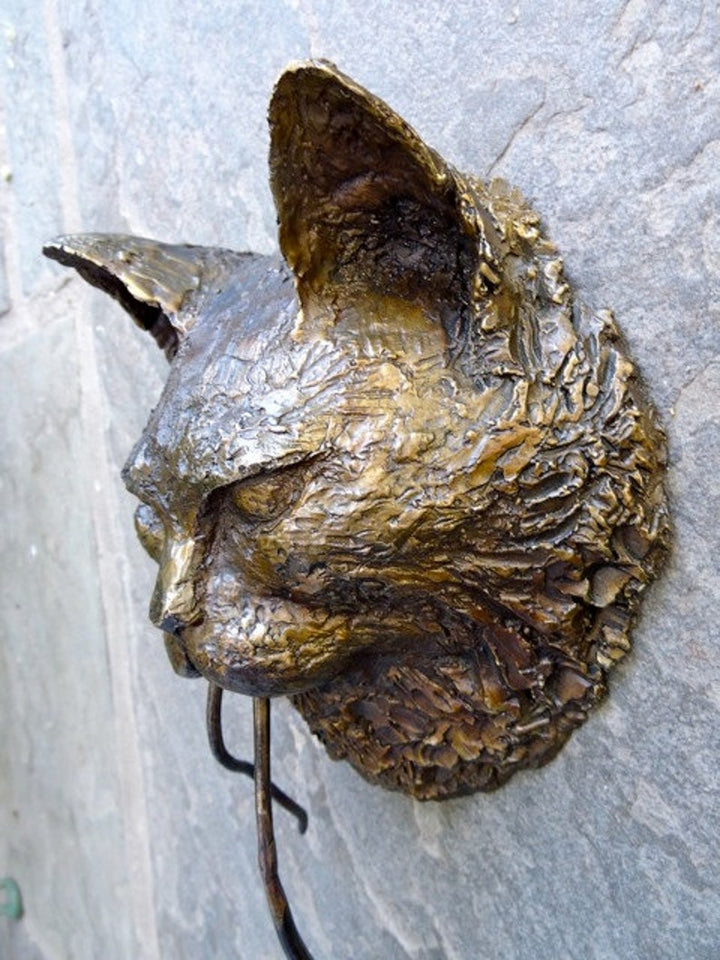 Lisslune | Cat Door Knocker