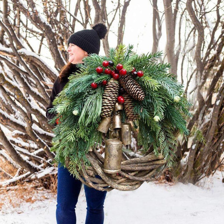Lisslune | Winter Wishes Wreath – Handmade Bohemian Door Wreath with Bells and Pinecones