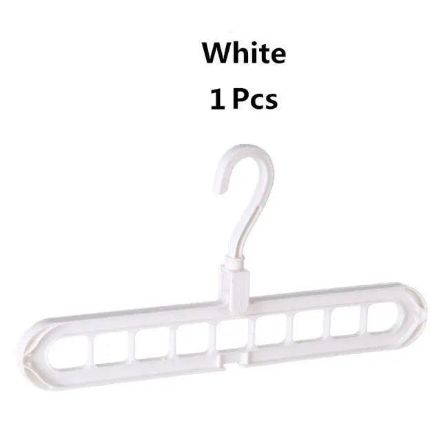Lisslune | Maximize wardrobe space with non-slip plastic hangers for neat clothing organization