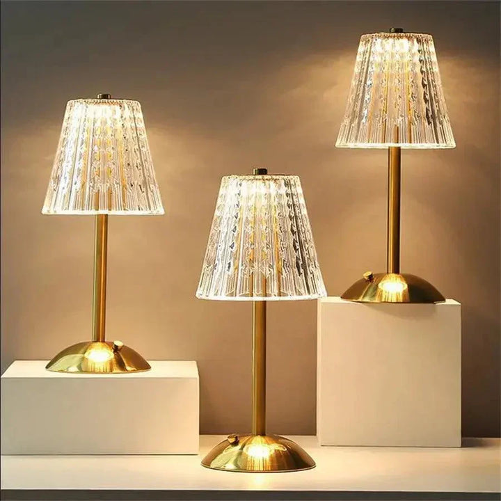 Lisslune | CrystalLuxe - Vintage Table Lamp with Elegant Shine