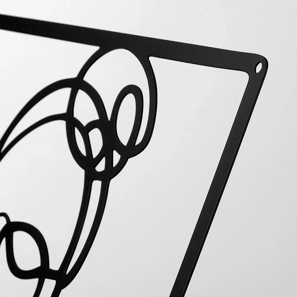 Lisslune | LuxArt | Abstract Woman | Metal Art for a Stylish Interior | Minimalist Wall Decoration
