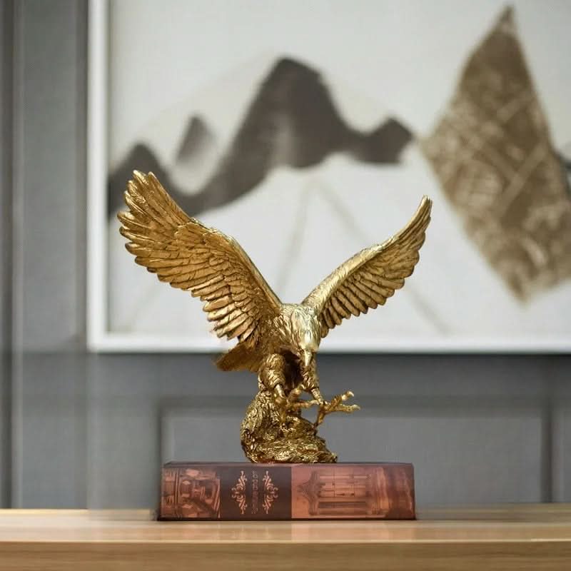 Lisslune | Golden Eagle Statue – Luxury Decor