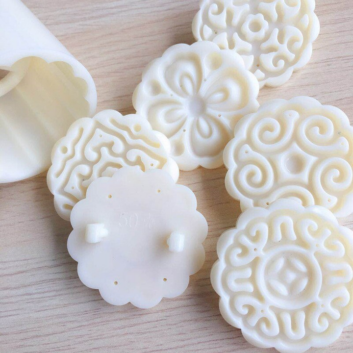 Lisslune | Cake Decorating Mold Press