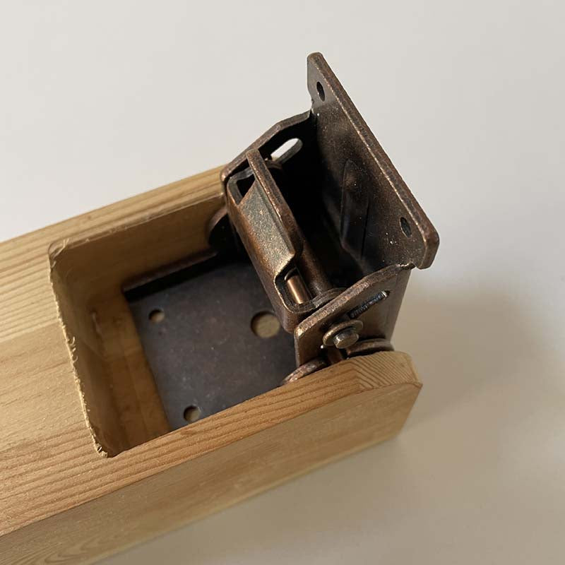 Lisslune | 90 Degrees Self-locking Folding Hinge Anti-corrosion Invisible Connector