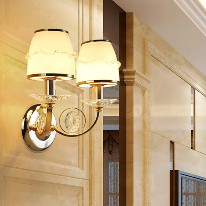 Skørter | 1/2-Bulb Curving Wall Light Traditional White Metal LED Wall Lamp with Crystal Accent