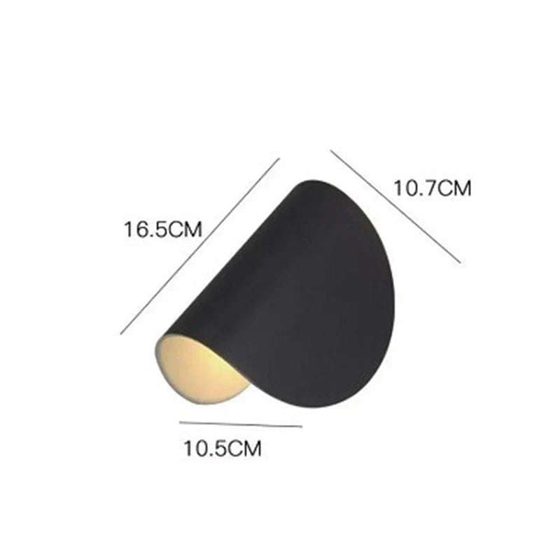 Lisslune | Modern Colored LED Wall Light in Stylish Design