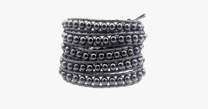 Lisslune | Black on black pearl bracelet