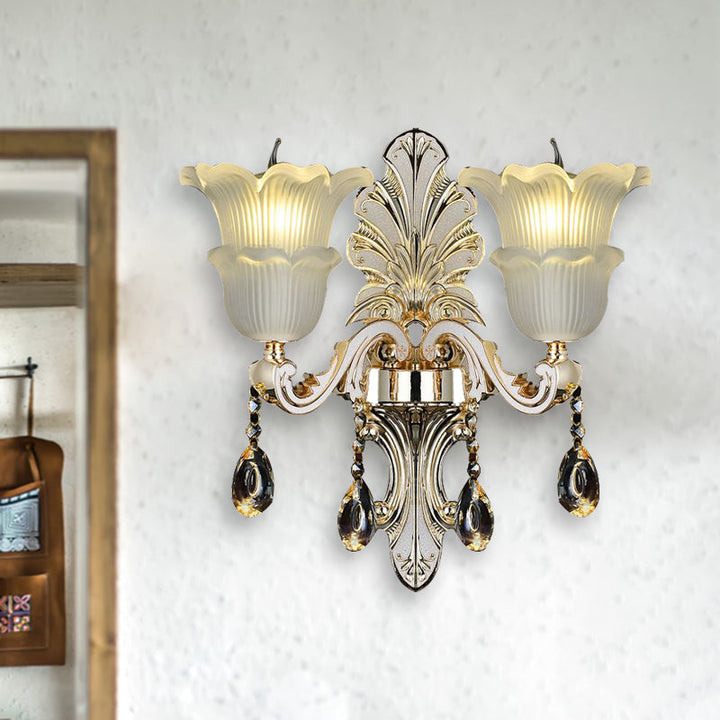 Skørter | Traditional Bloom Wall Lamp 1/2 Cups Clear Crystal Glass LED Wall Light in Gold