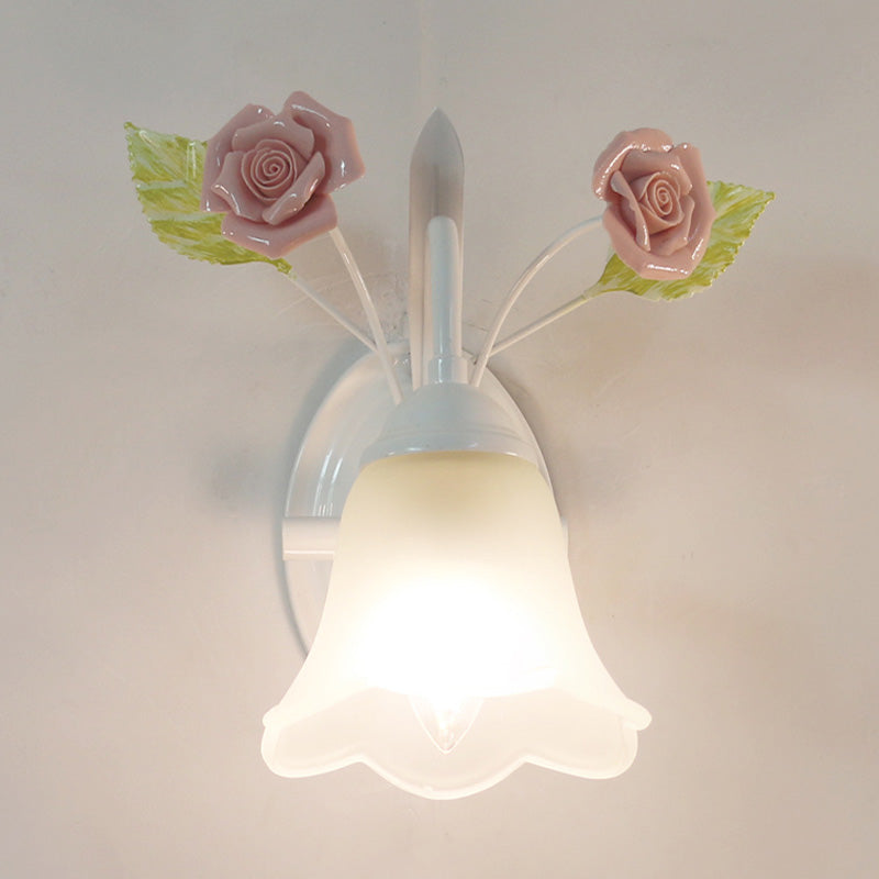 Skørter | Ivory Glass Flower Wall Lamp Country 1 Main Living Room Wall Lighting Fixture in White/Pink/Blue