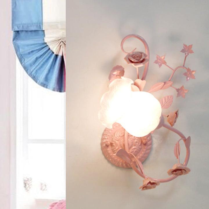 Skørter | Cream Glass Flower Wall-Mounted Lamp Country Style 1 Head Living Room Wall Light Fixture in White/Pink, Left/Right