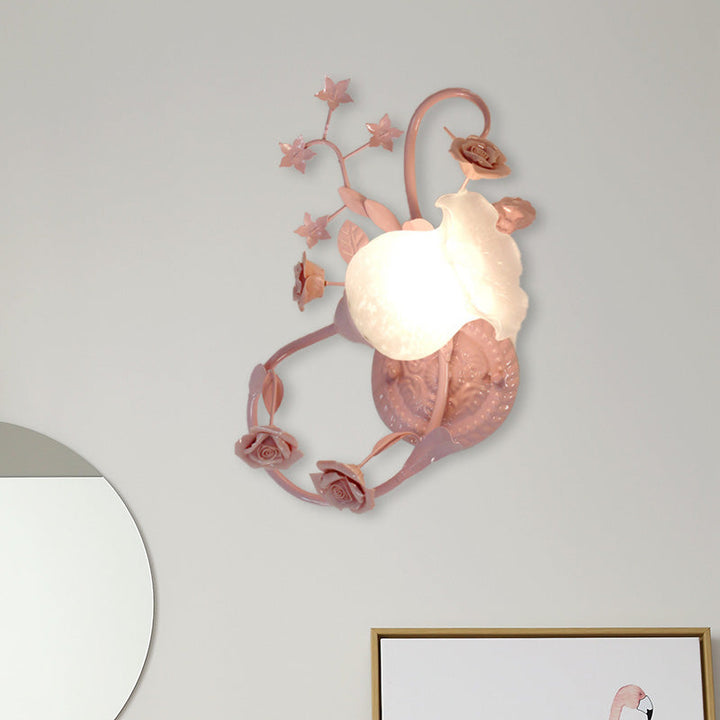 Skørter | Cream Glass Flower Wall-Mounted Lamp Country Style 1 Head Living Room Wall Light Fixture in White/Pink, Left/Right