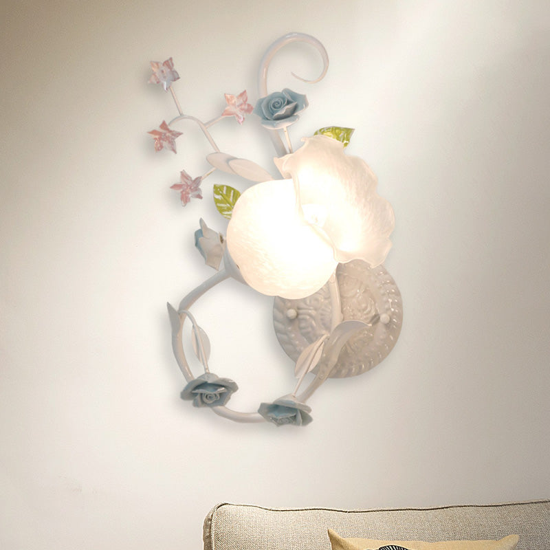Skørter | Cream Glass Flower Wall-Mounted Lamp Country Style 1 Head Living Room Wall Light Fixture in White/Pink, Left/Right
