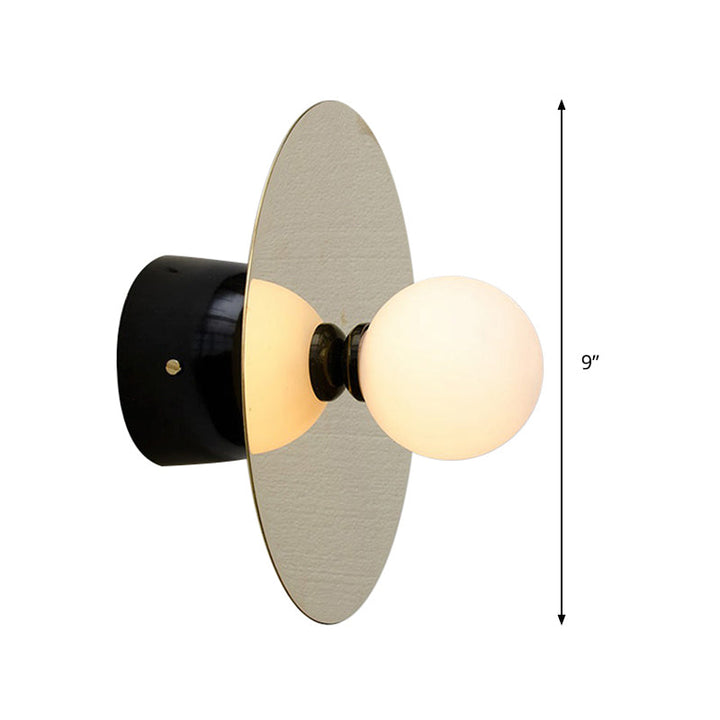 Skørter | Minimalism Sphere Wall Lamp Milk Glass 1 Head Wall Lighting in Black for Bedside