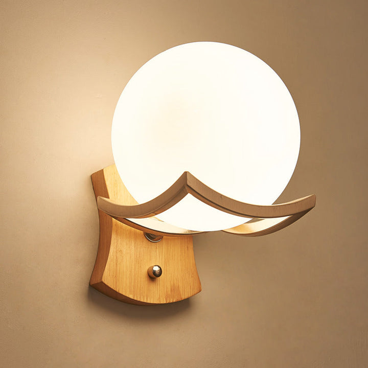 Skørter | 1 Head Staircase Wall Lamp Modernism Wood Wall Light with Round Opal Glass Shade