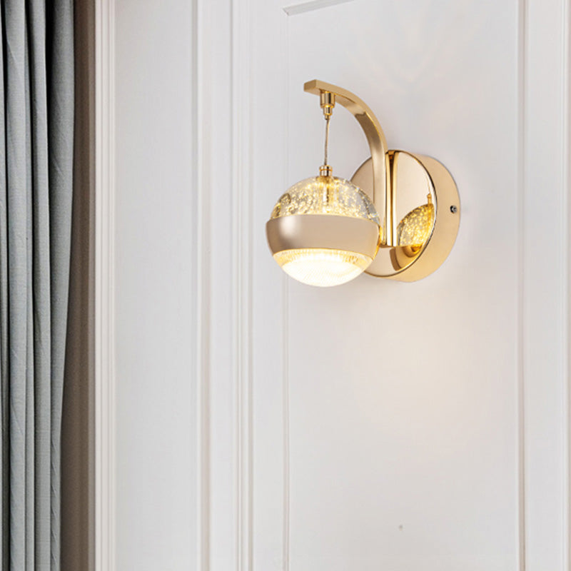 Skørter | Bubble Crystal Globe Wall Lamp Minimalistic 1/2-Bulb LED Bedroom Wall Light in Gold