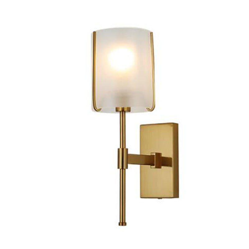Skørter | 1-Head Metal Wall Light Traditional Gold Straight Arm Bedroom LED Wall Mount Light with Frosted Glass Shade