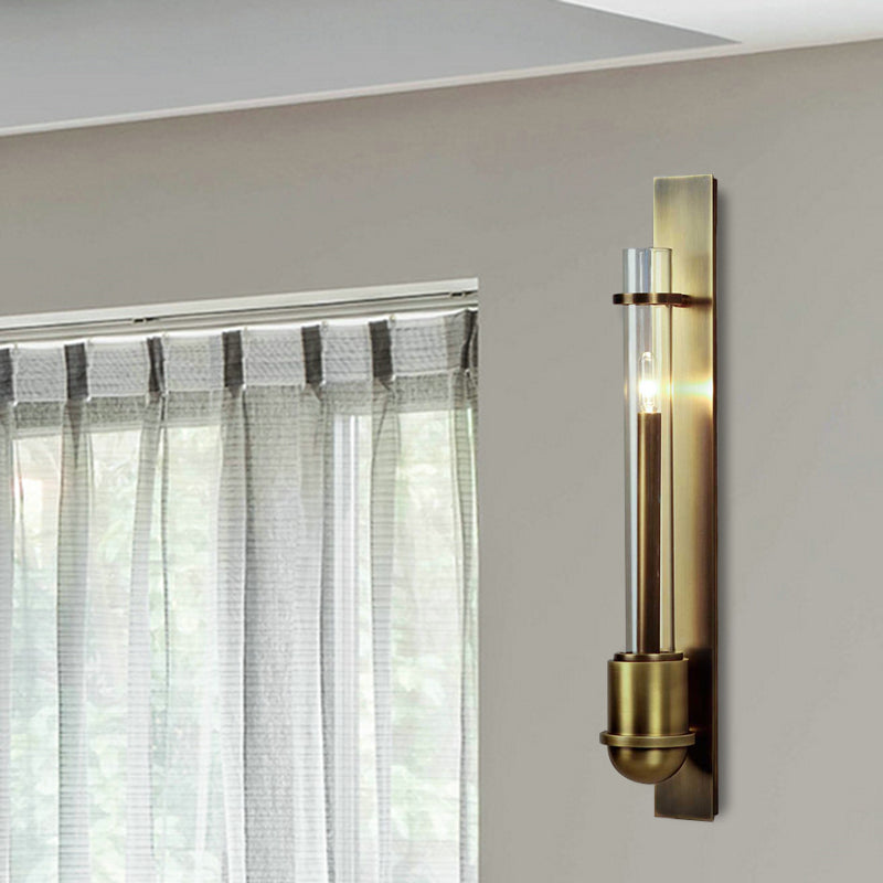 Skørter | Clear Glass Linear Wall Lamp Traditionalism 1 Light Living Room LED Wall Mount Lighting in Brass