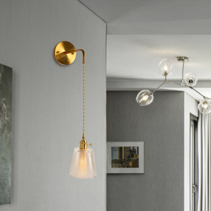 Skørter | Prismatic Glass Gold Wall Lamp Cylinder/Vase/Flower Single Bulb Traditionalism LED Wall Mounted Light Fixture