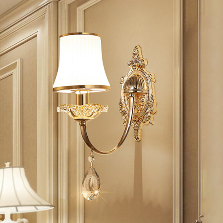 Skørter | 1/2-Light Extending Wall Light Sconce Traditionalism Brass Frosted White Glass Wall Light Fixture with Crystal Decoration