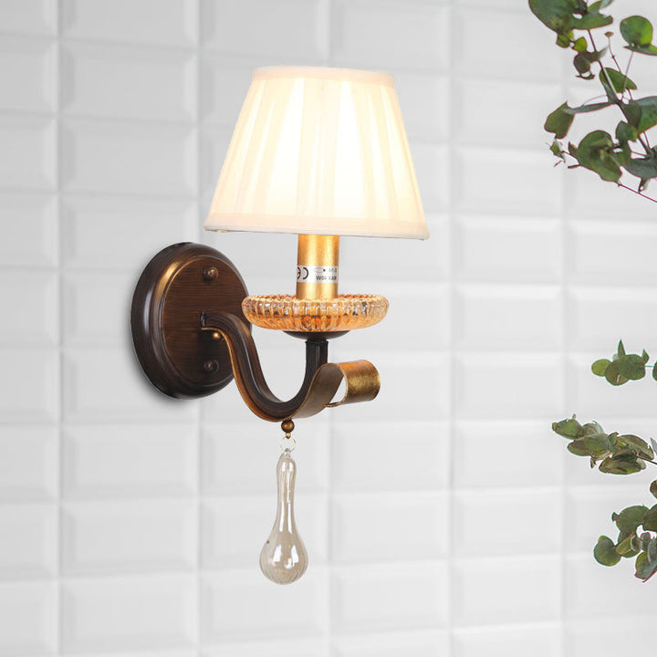 Skørter | White 1/2-bowl Wall Lamp Traditional Fabric Pleated Shade Wall Mount Lighting with Clear Glass Drop