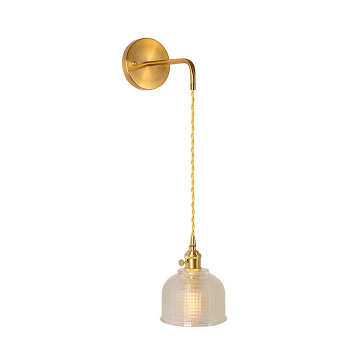 Skørter | 1 Light Wall Mounted Lighting Traditional Dome/Cone Clear Prismatic Glass LED Sconce Fixture in Gold