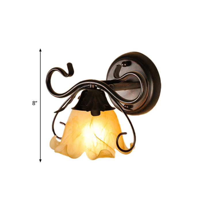 Skørter | Flower-Shaped Yellow Glass Vanity Wall Lamp Modern Stylish 1/2/3-Light Black Finish Wall-Mounted Lighting