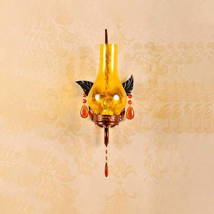 Skørter | Traditional Vase Wall Mount Light Yellow Cracked Glass 1 Light Bathroom Wall Lamp Wall Fixture with Orange Crystal Deco
