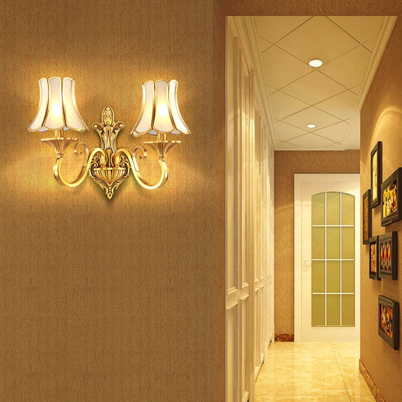 Skørter | Brass Gold Finish Wall Lamp Sconces Carved Arm 1/2 Lamps Colonial Style Wall Mount Lighting