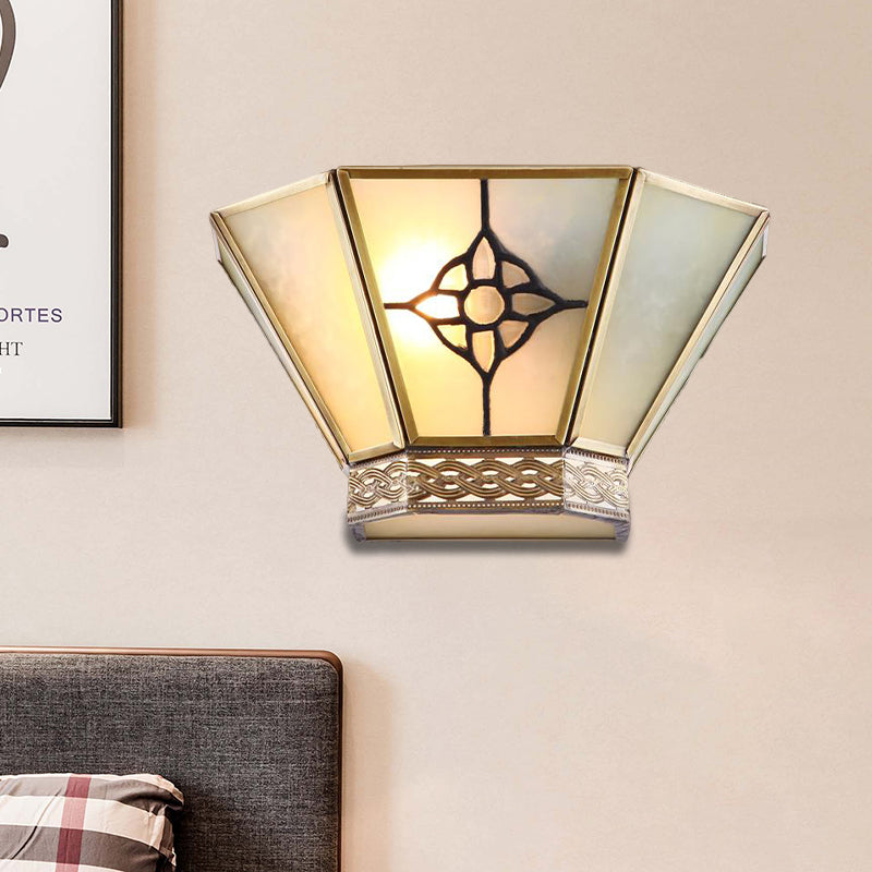 Skørter | 1 Light Wall Lamp Conical White Frosted Glass Retro Wall Mount Lighting with Golden Twist Pattern