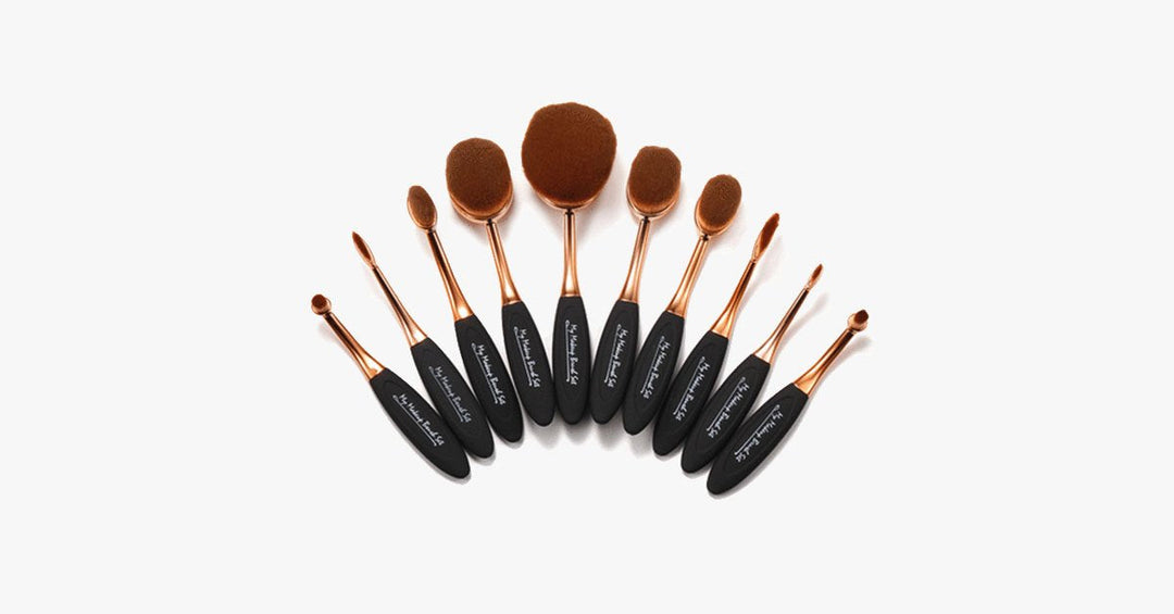 Lisslune | Black and Gold Oval Brush Set