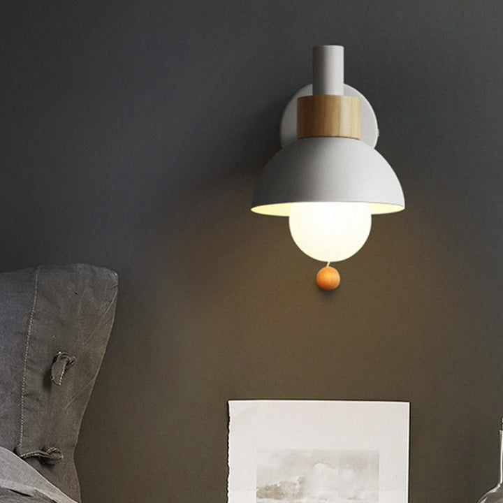 Skørter | 1 Head Nightstand Wall Lamp Macaron White/Pink/Yellow Scone Light Arrangement with Curved Metal Shade