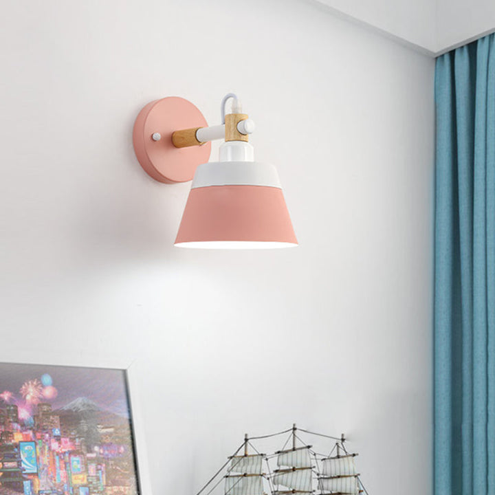 Skørter | Macaron 1 Head Wall Light Black/Pink Width Flare Wall Lamp with Metal Shade