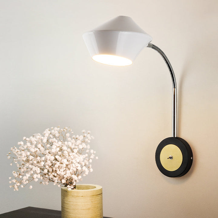 Lisslune | Urn Wall Light Contemporary Metal 1-Bulb Wall-Mounted Lighting in Black and White