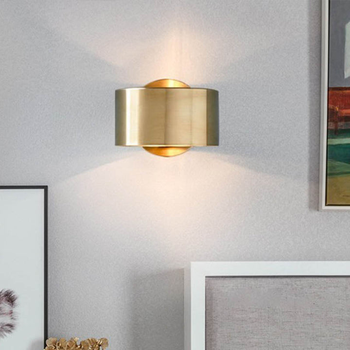 Skørter | Drum Rod Mounted Light Minimalist Metal 1 Head Living Room Wall Lighting Fixture in Gold