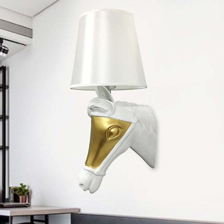 Skørter | Traditional Cone Wall Lamp Fixture 1 Bulb Fabric Wall Mount Lighting in White/Gold for Bedroom with Horse Head Base Plate