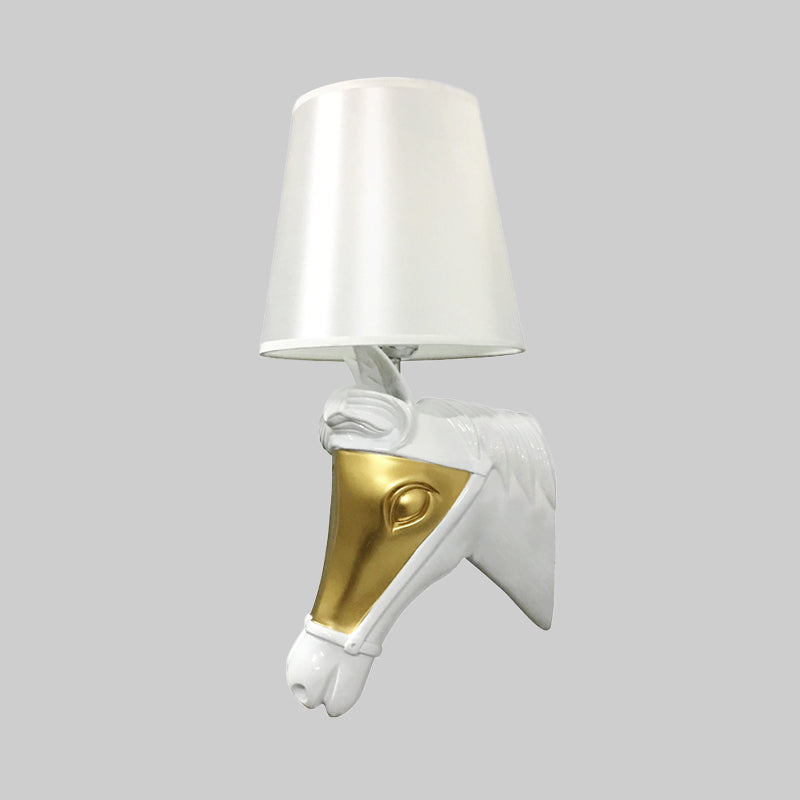 Skørter | Traditional Cone Wall Lamp Fixture 1 Bulb Fabric Wall Mount Lighting in White/Gold for Bedroom with Horse Head Base Plate