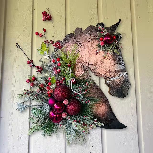 Lisslune | Christmas Dressage Wood HorseHead