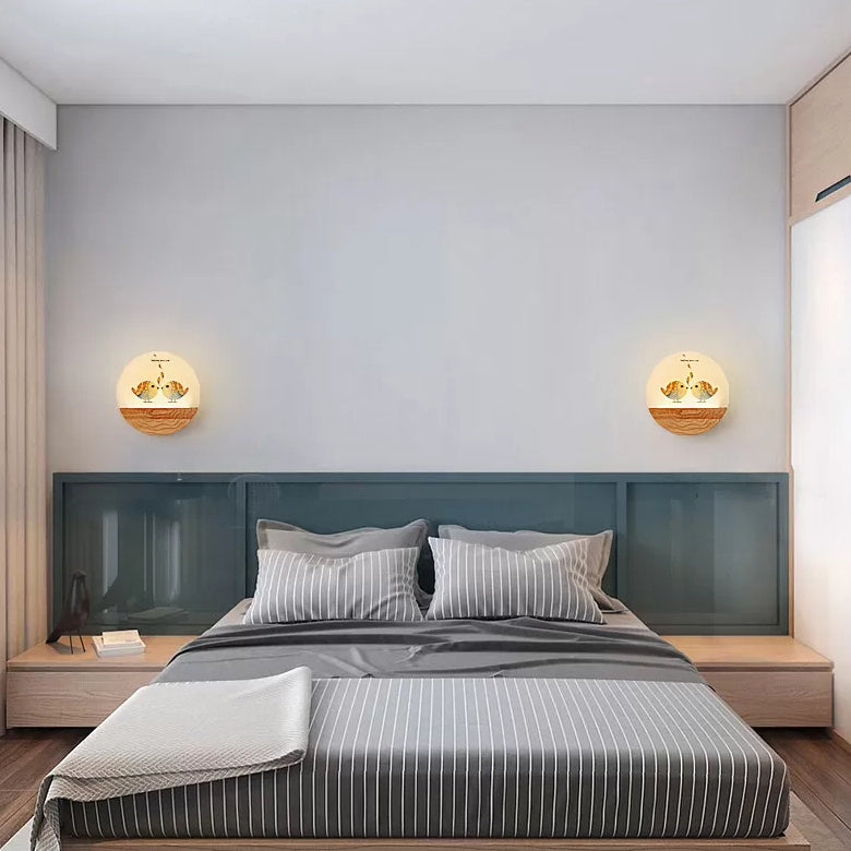 Skørter | Round LED Wall Lamp with Animal Creative Wooden Wall Light in Beige for Kindergarten
