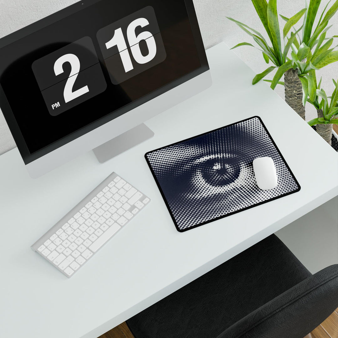 Lisslune | Impressive Scottish tartan pattern desk pad for stylish organization