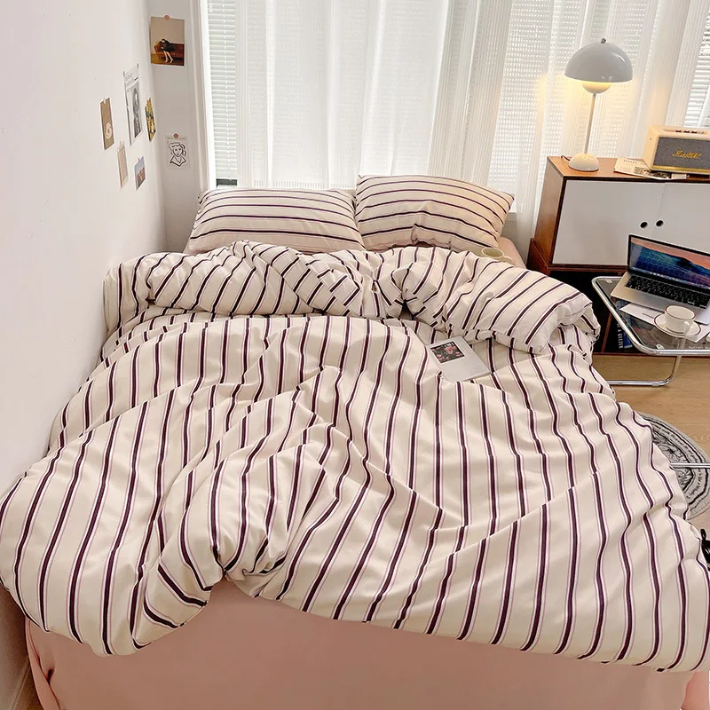 Lisslune | Nordic Stripes Bedding Set