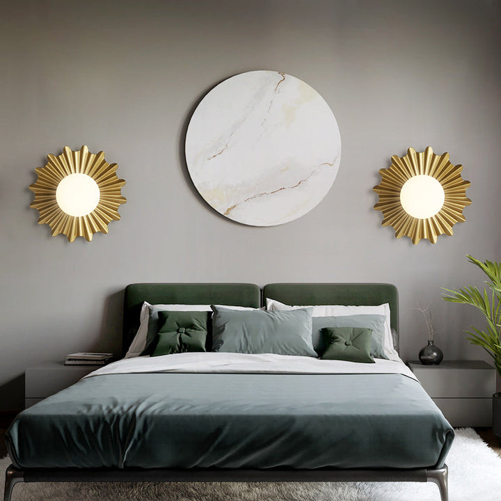 Lisslune | White Glass Sphere Wall Lamp with Brass-Colored Wavy Back 1 Heads Modern Wall-Mounted Lamp