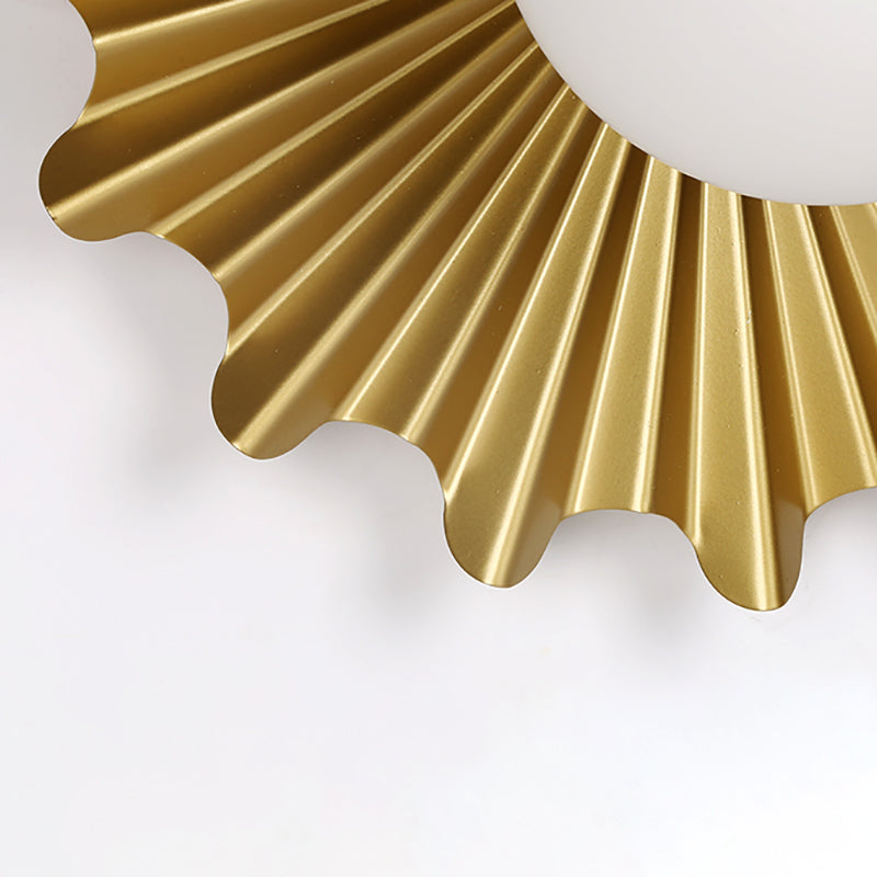 Lisslune | White Glass Sphere Wall Lamp with Brass-Colored Wavy Back 1 Heads Modern Wall-Mounted Lamp