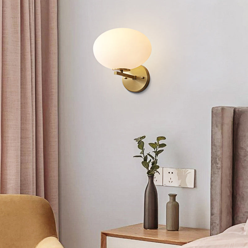 Skørter | Milk Glass Oval Wall Lamp Modern 1 Light Bedside Wall Sconce Light in Brass