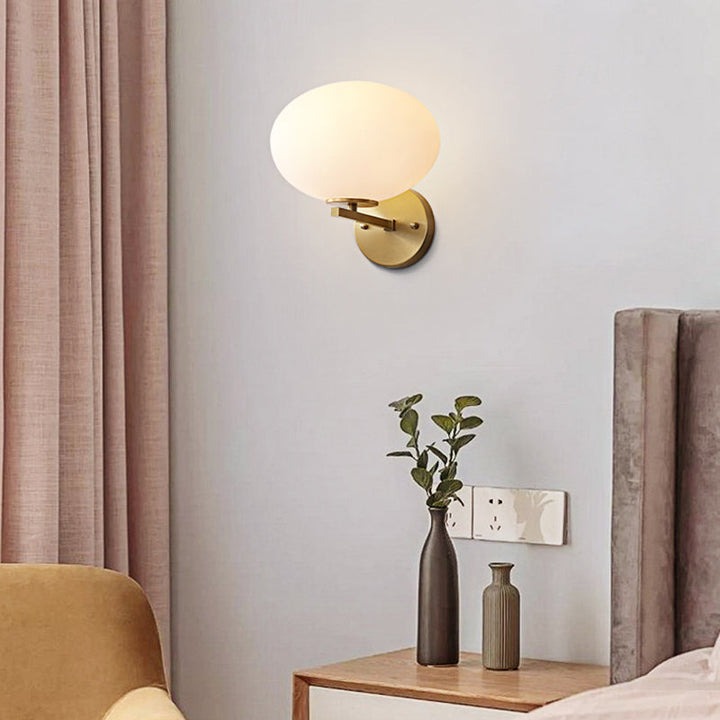 Skørter | Milk Glass Oval Wall Lamp Modern 1 Light Bedside Wall Sconce Light in Brass
