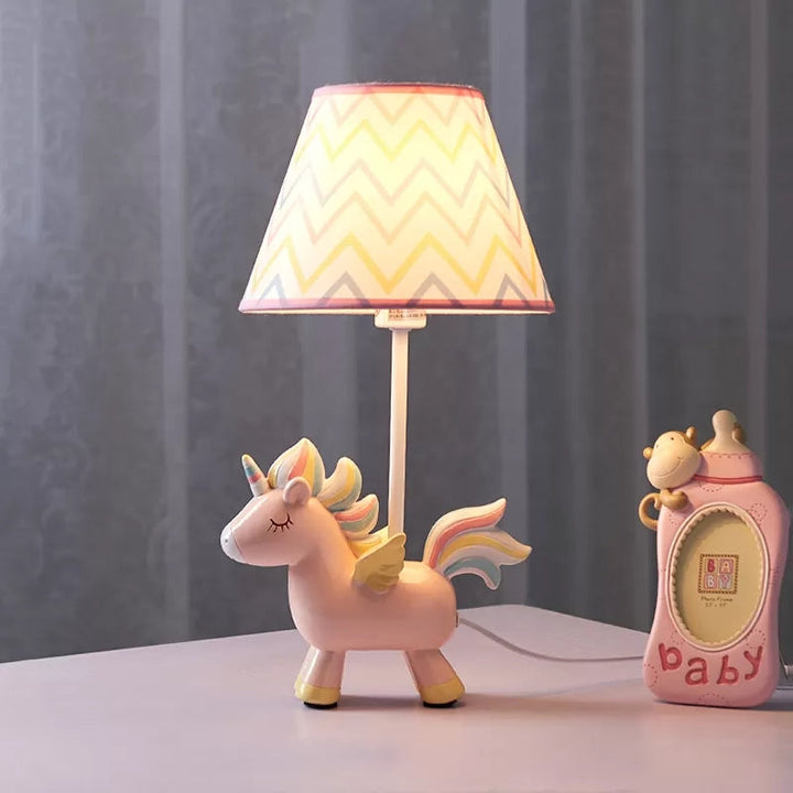 Lisslune | Dreamicorn – Beautiful unicorn table lamp for magical bedrooms