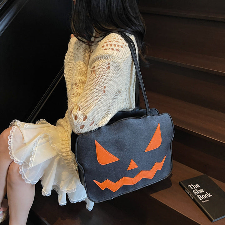 Lisslune | Halloween Messenger Bag – Shoulder bag in Black and Orange Spooky Style