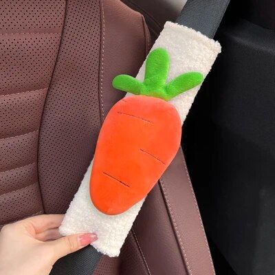 Lisslune | Plush Heart Frog Car Seatbelt Shoulder Pad