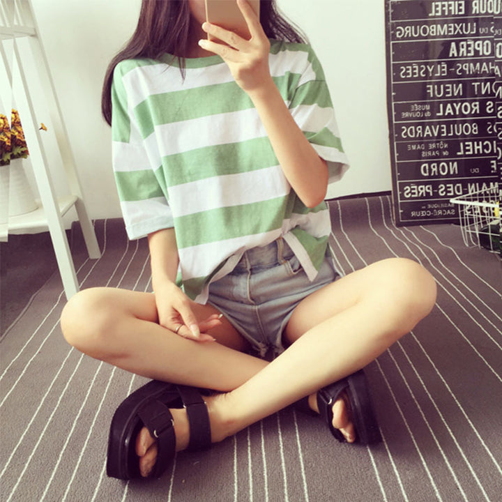 Women's striped oversized T-shirt made of lightweight cotton blend Lisslune