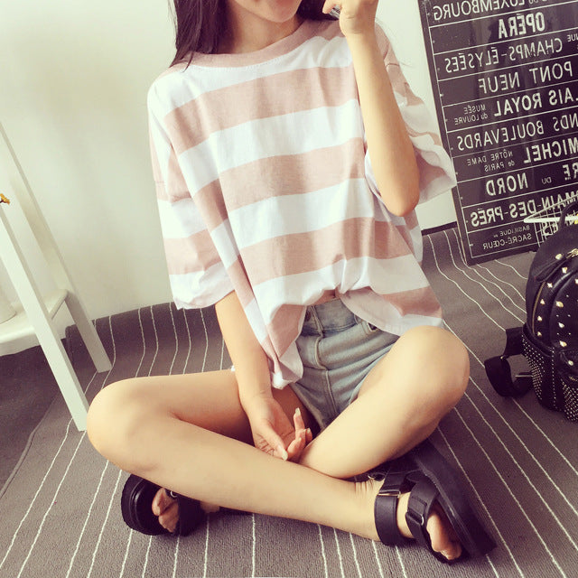 Women's striped oversized T-shirt made of lightweight cotton blend Lisslune