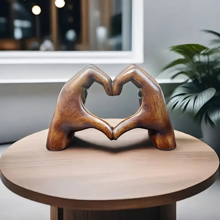 Lisslune | Lovenest Elegant Resin Sculpture - Symbol of Love and Devotion